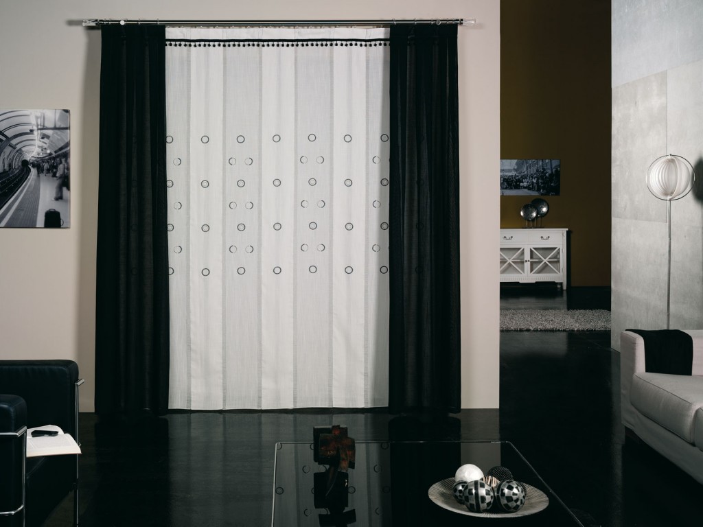 cortinas de salon zaragoza 1 1024x768 - Trabajos realizados