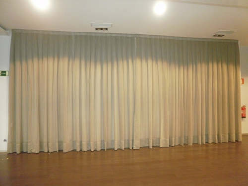 cortinas para hosteleria en zaragoza