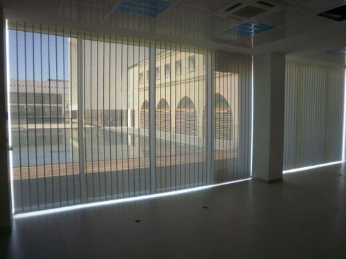 cortinas para oficina en zaragoza